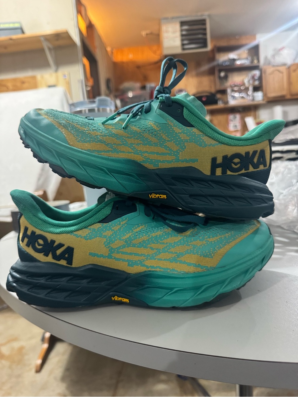 Hoka One One Women’s Speed Goat Running Shoes Sz 8.5 B